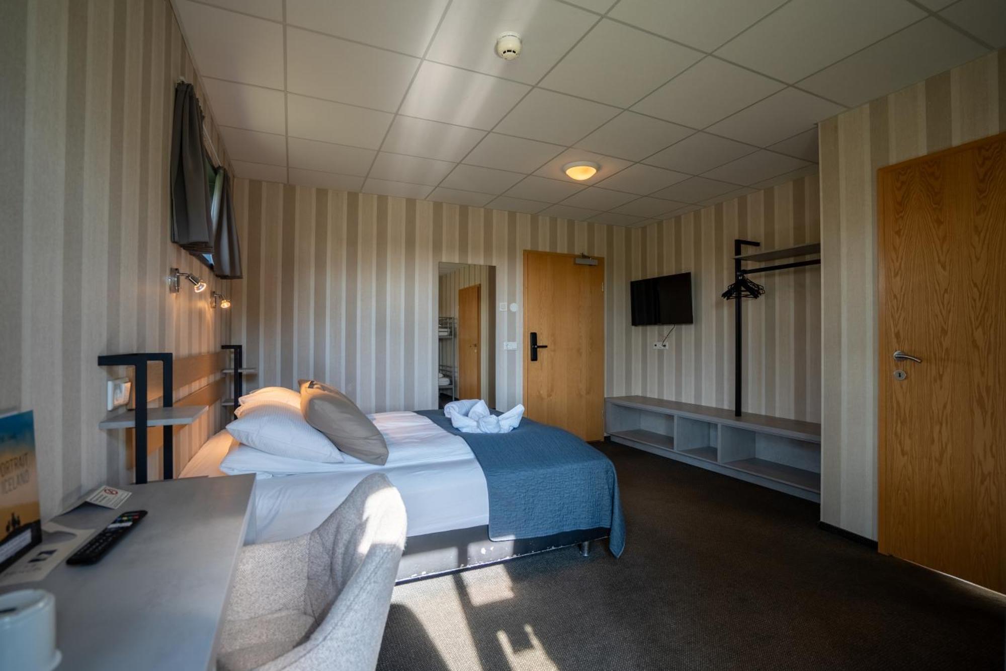 Skogafoss By Ej Hotel Skogar (South Iceland)